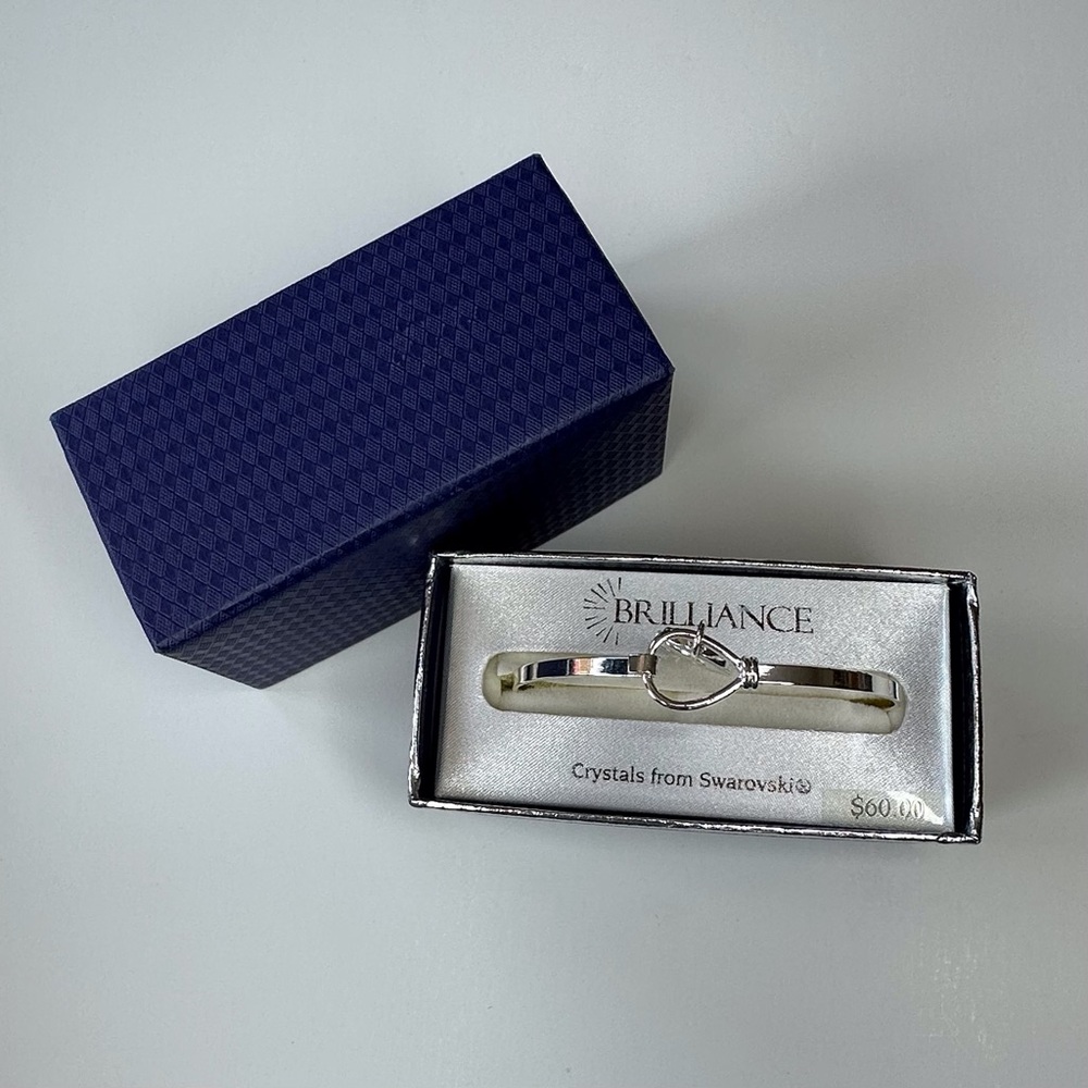 Kohl's Silver‎ Bracelet with moon & stars and Swarovski Crystals